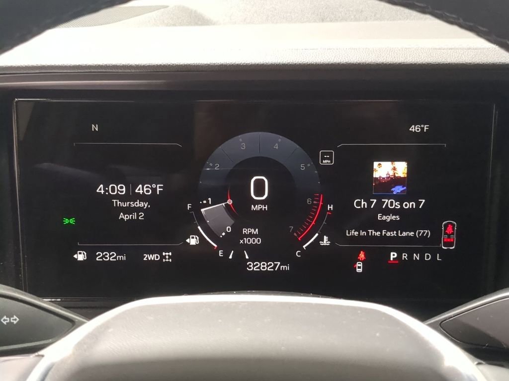 Used 2025 GMC Terrain Elevation w/ Elevation Premium Package image 39