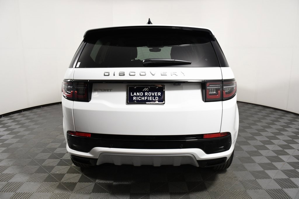Used 2025 Land Rover Discovery Sport S image 5