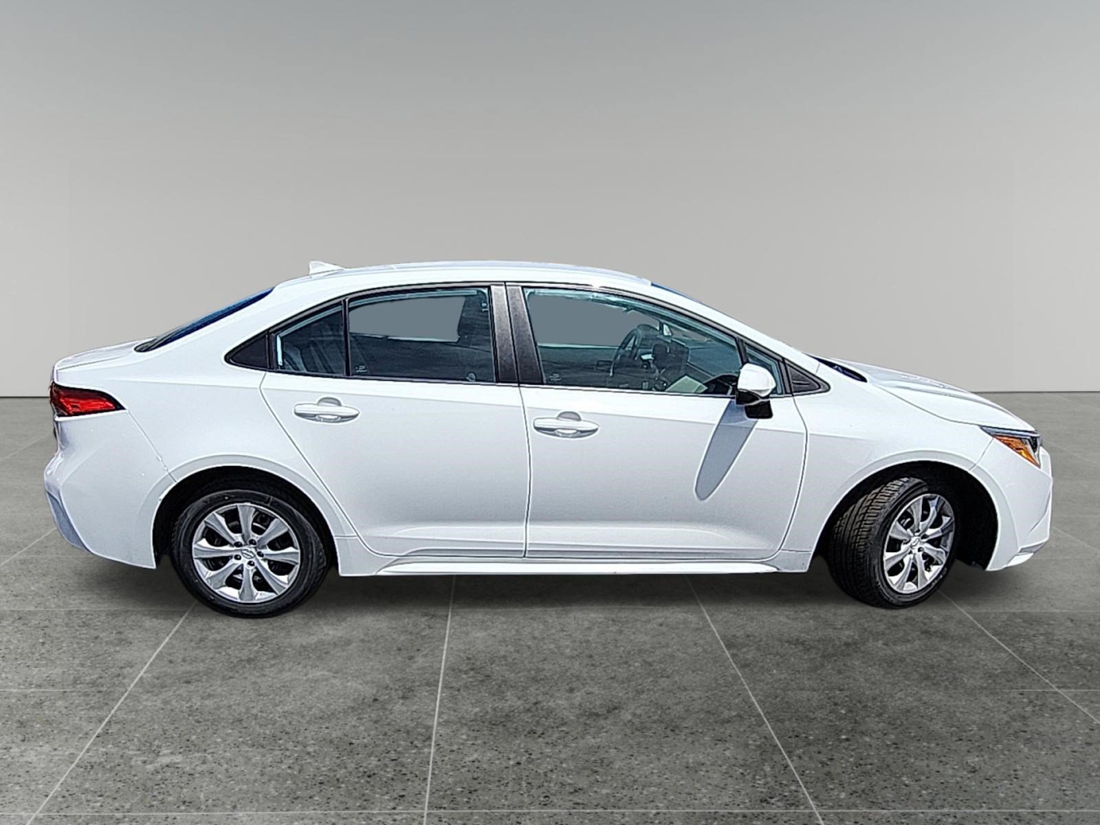 Certified 2023 Toyota Corolla LE FWD image 8
