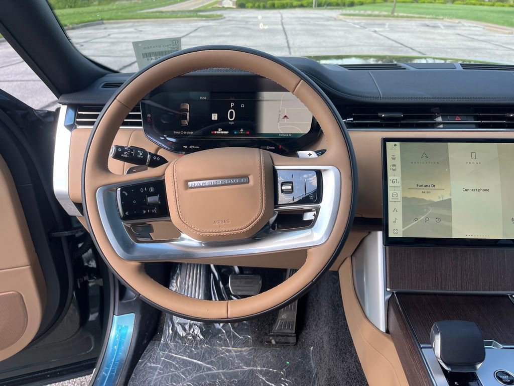 New 2026 Land Rover Range Rover Long Wheelbase SE AWD/4WD image 15