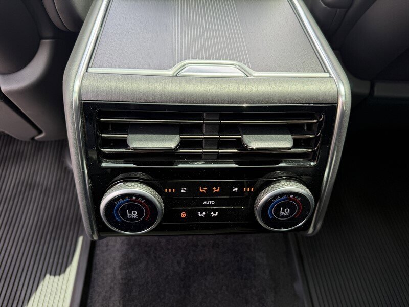 Used 2023 Land Rover Range Rover Long Wheelbase First Edition AWD/4WD image 32