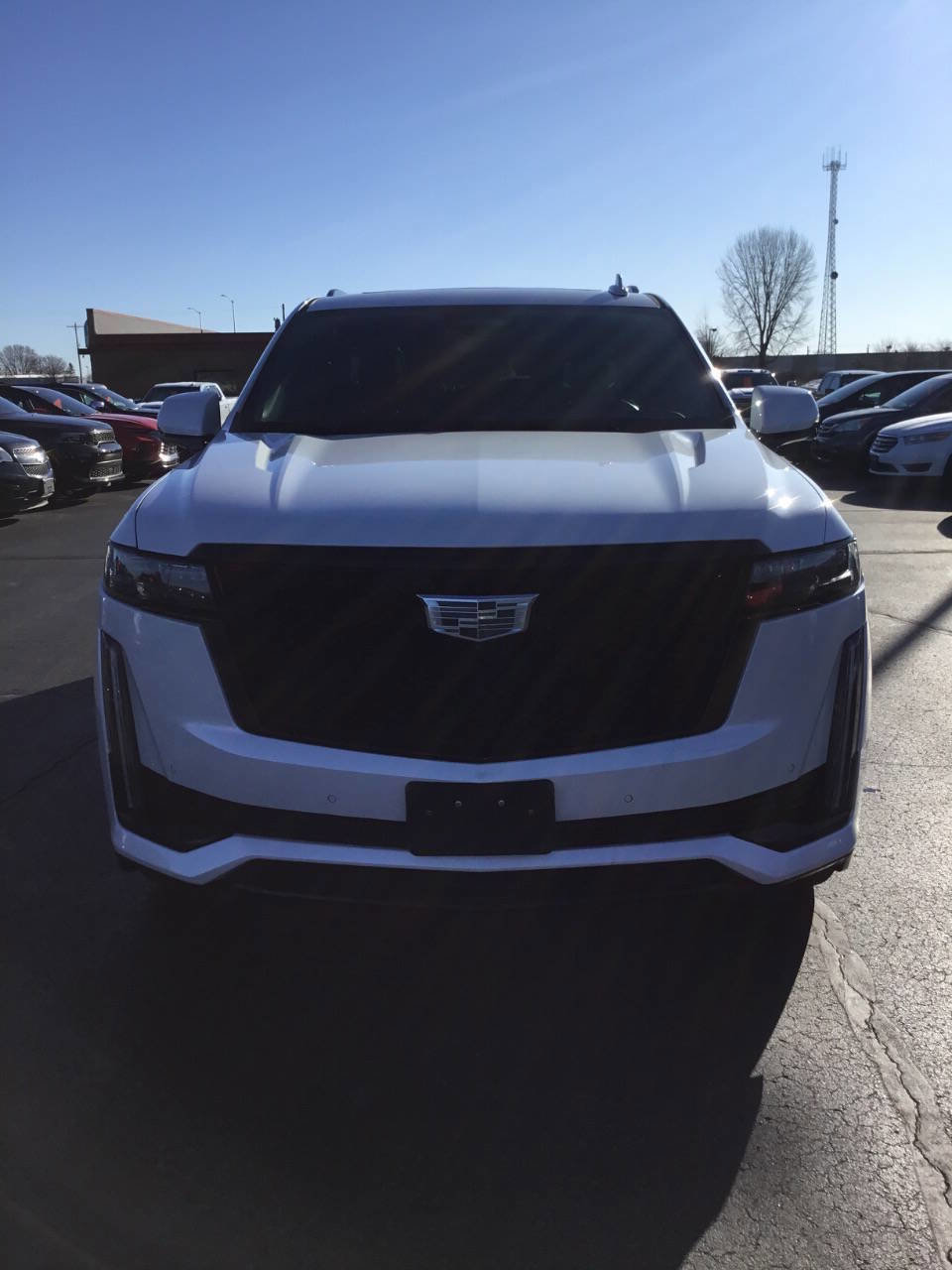 Used 2022 Cadillac Escalade ESV Sport Platinum w/ LPO, ONYX Package image 8