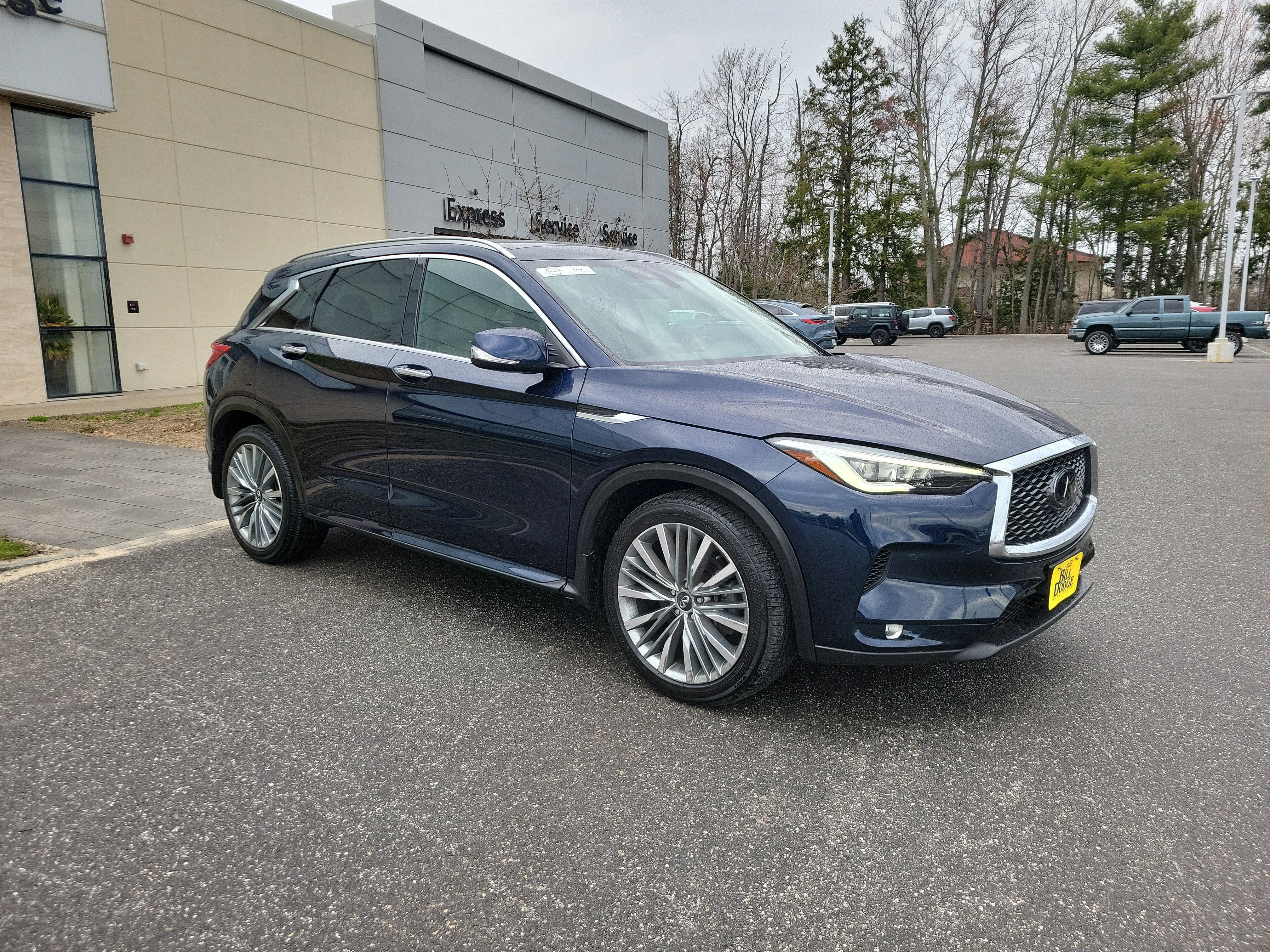 Used 2023 INFINITI QX50 Sensory AWD/4WD image 9