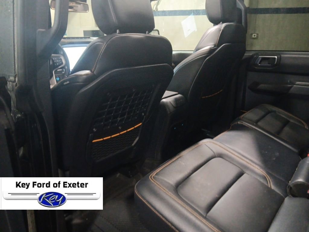 Used 2024 Ford Bronco Badlands w/ Sasquatch Package AWD/4WD image 19