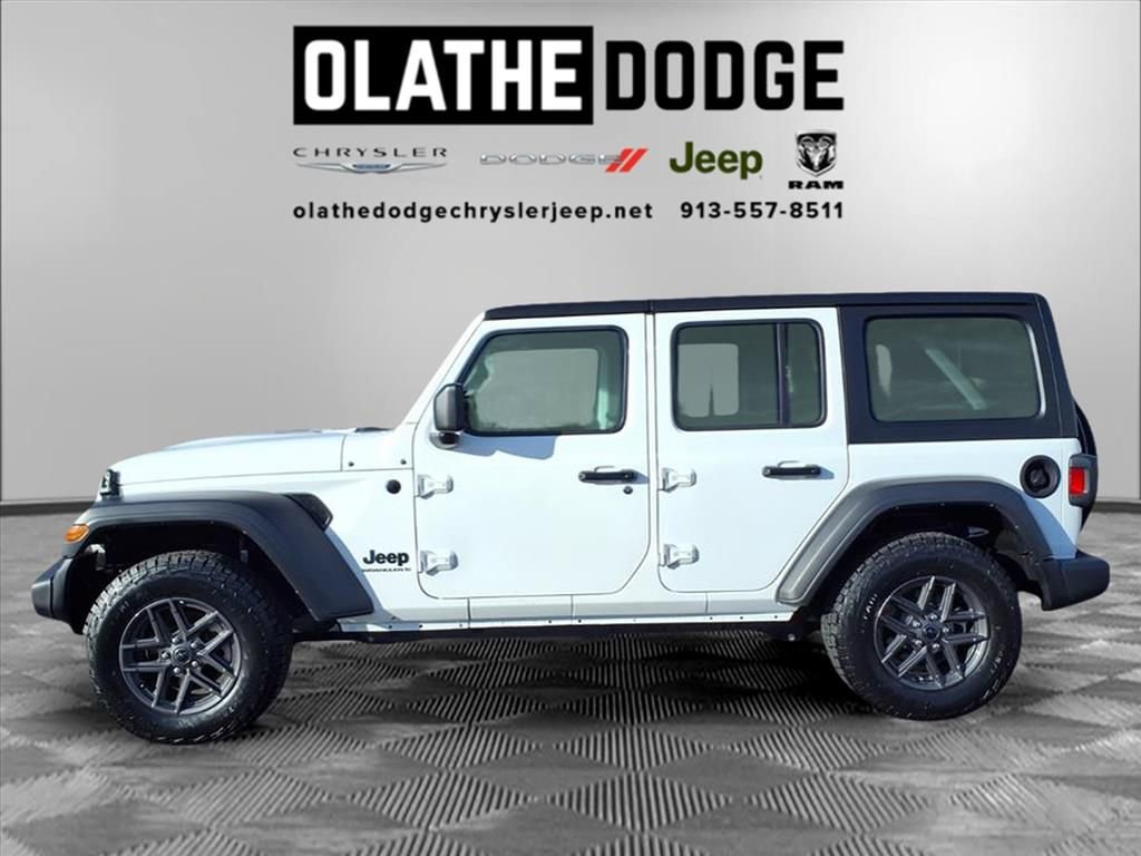 Used 2025 Jeep Wrangler Sport S image 17