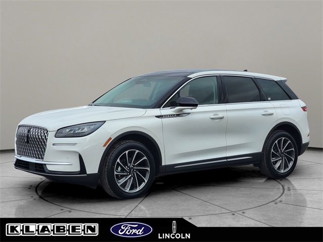 Certified 2024 Lincoln Corsair AWD w/ Equipment Group 101A image 1