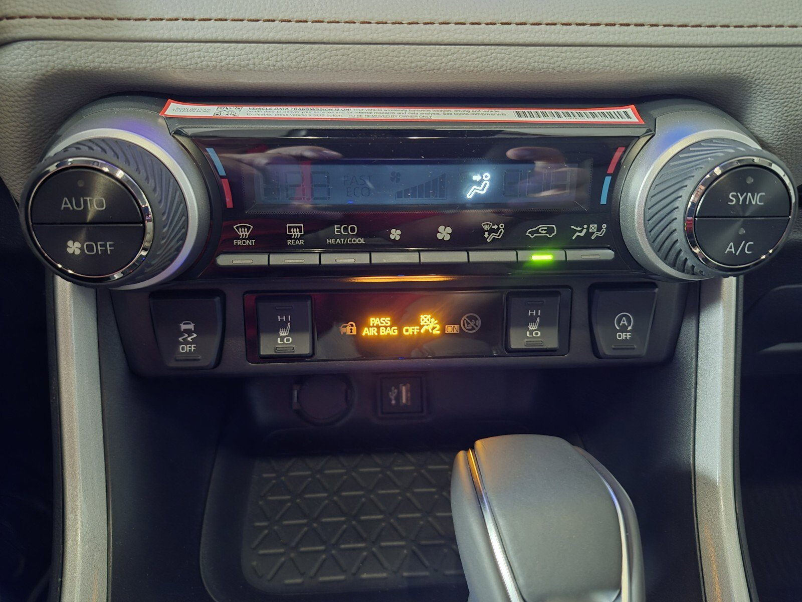 New 2025 Toyota RAV4 XLE Premium image 30