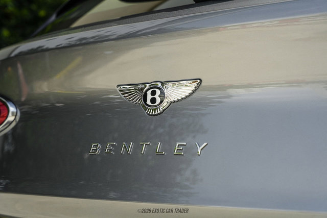 Used 2024 Bentley Bentayga Extended Wheelbase AWD/4WD image 70