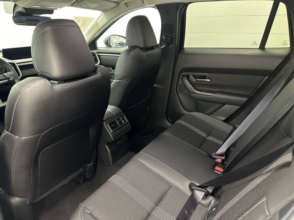 Certified 2025 MAZDA CX-50 AWD 2.5 S w/ Preferred Package image 19