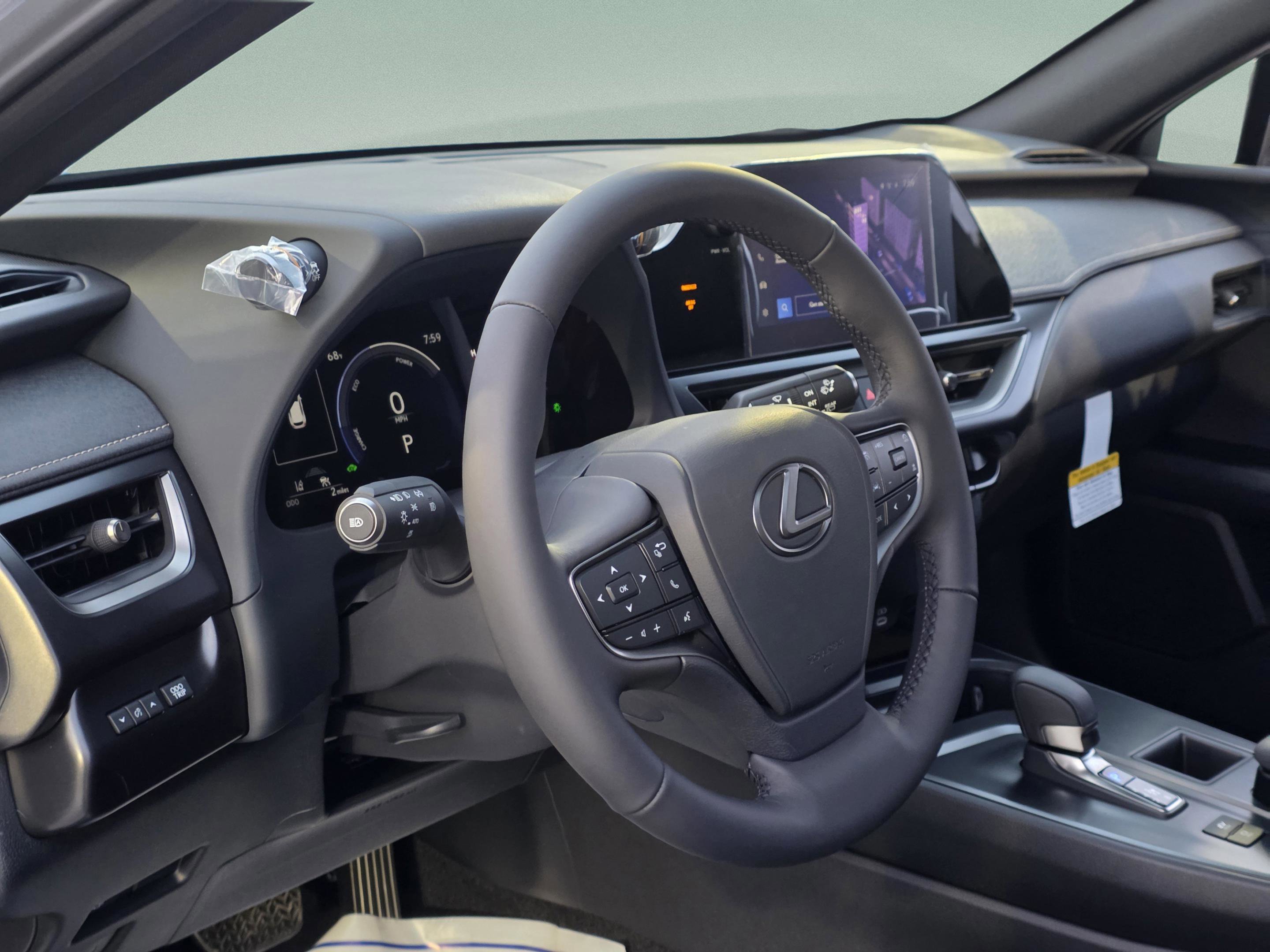 New 2026 Lexus UX 300h FWD image 11