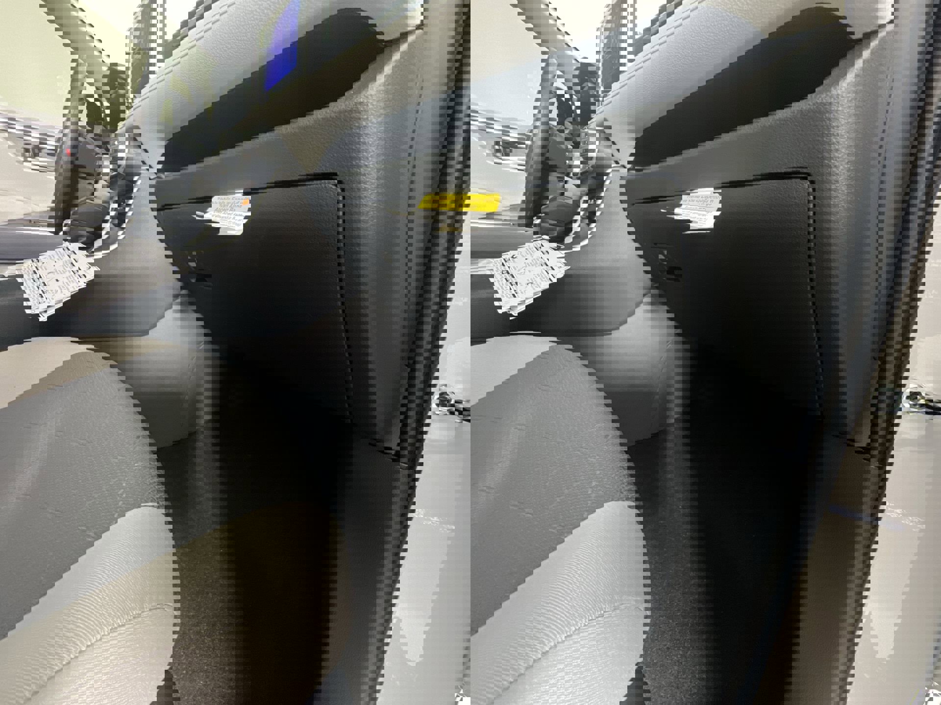 Used 2024 Toyota RAV4 XLE image 36