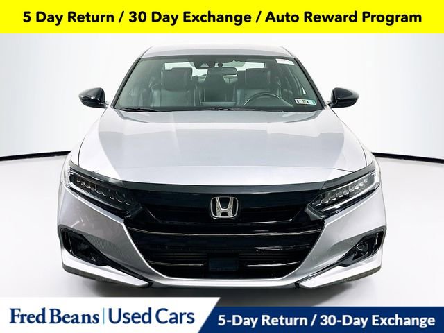 Used 2022 Honda Accord Sport image 2