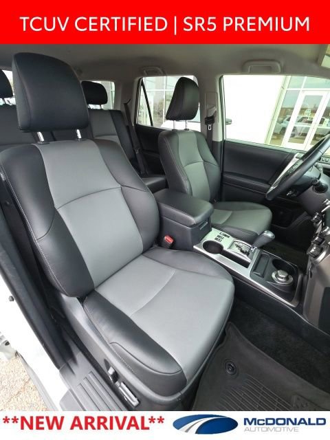 Used 2024 Toyota 4Runner SR5 Premium w/ SR5 Premium Package image 23