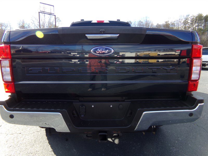 Used 2021 Ford F250 XLT w/ XLT Premium Package image 11