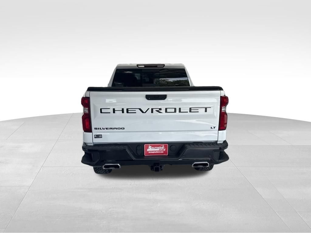 Used 2021 Chevrolet Silverado 1500 LT Trail Boss w/ Convenience Package II AWD/4WD image 7