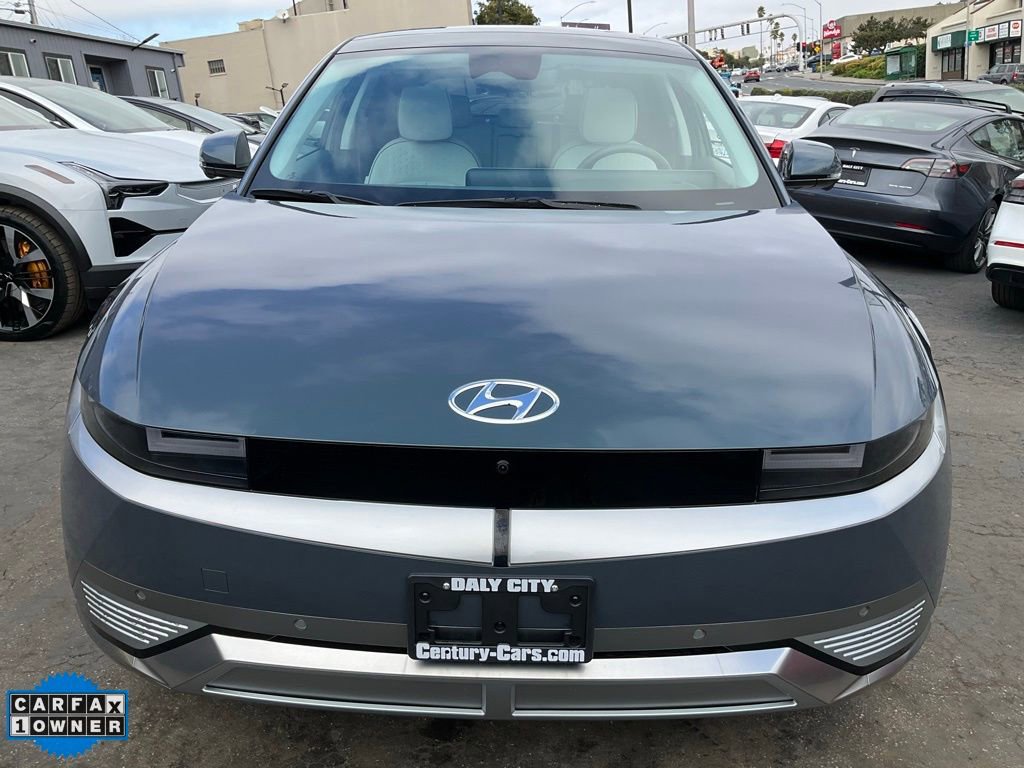 Used 2024 Hyundai Ioniq 5 Limited image 2