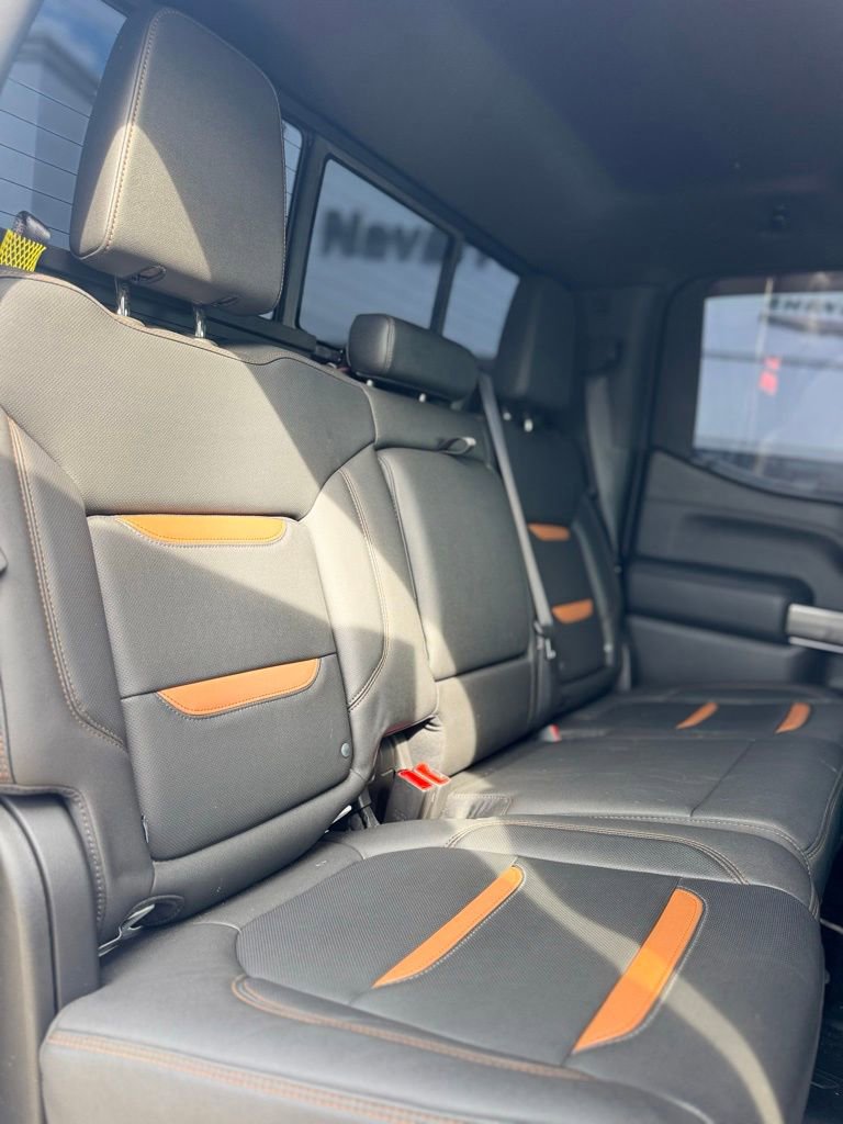 Used 2022 GMC Sierra 1500 AT4 w/ AT4 Premium Package image 15