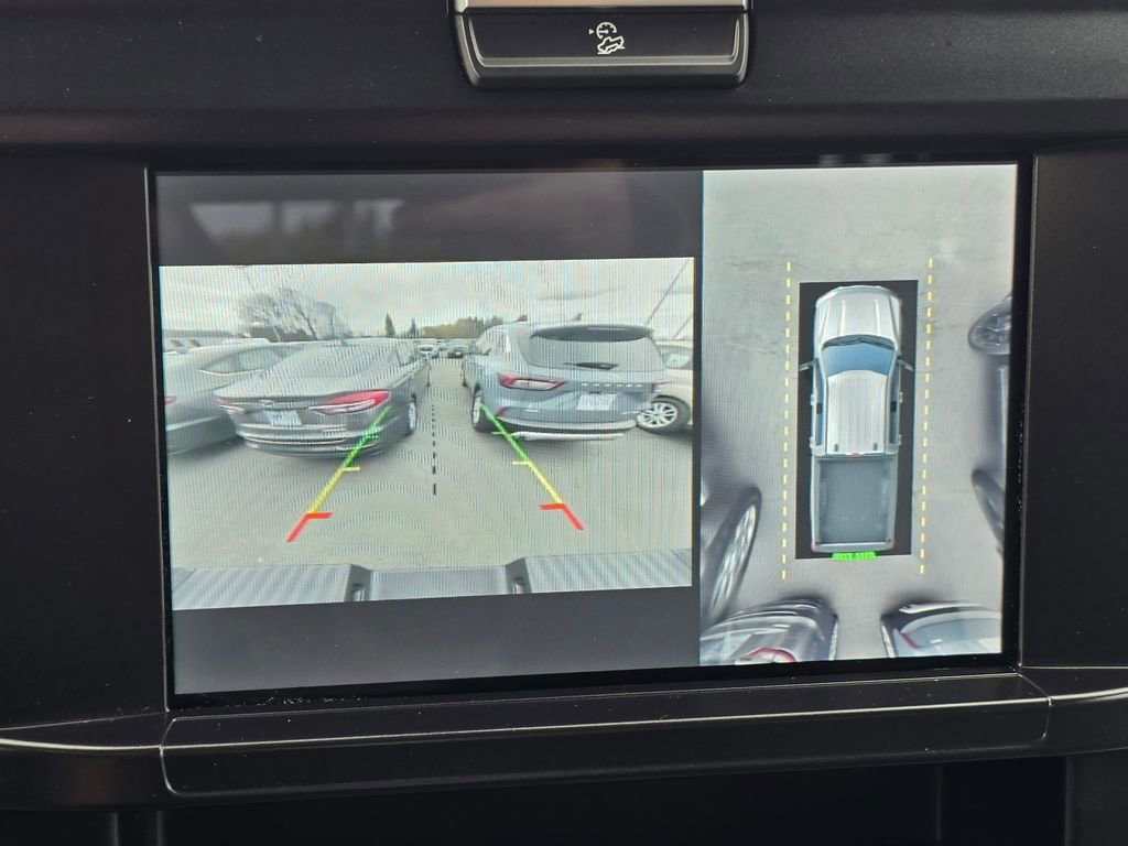 Used 2025 Ford F350 XLT w/ 360-Degree Camera Package image 14