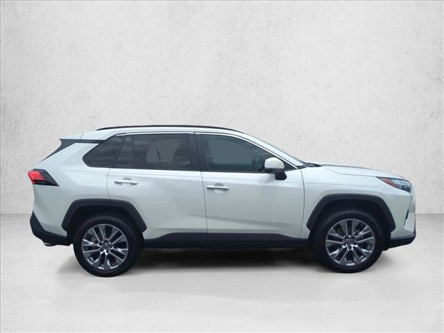 Used 2022 Toyota RAV4 Limited w/ Limited Grade Weather Package FWD image 4