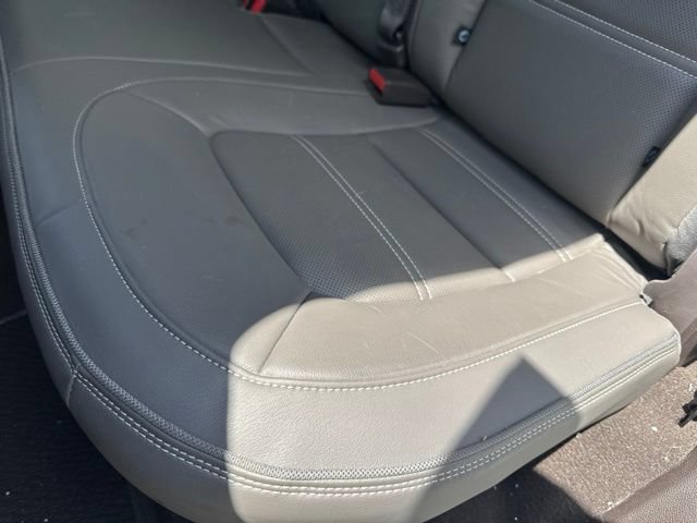 Used 2022 GMC Canyon Denali RWD image 35