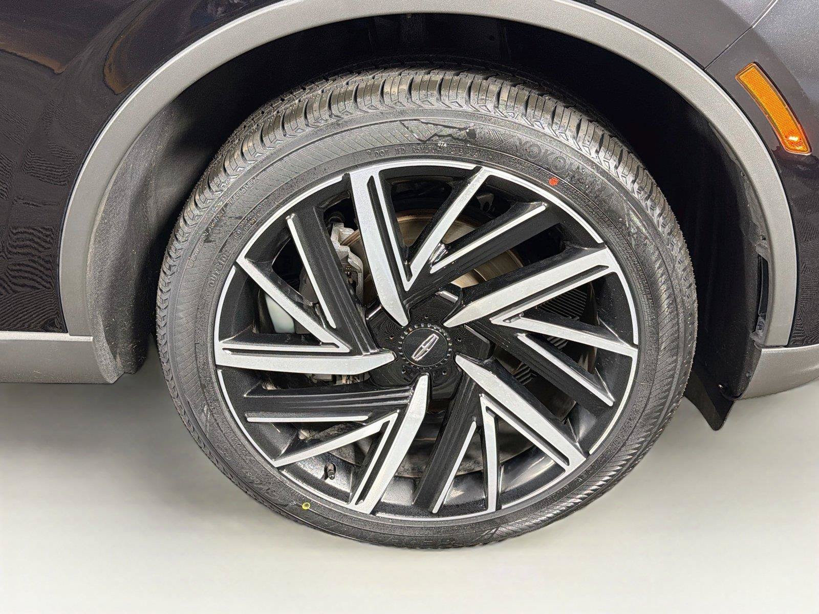 Used 2025 Lincoln Aviator Reserve w/ Equipment Group 201A AWD/4WD image 37