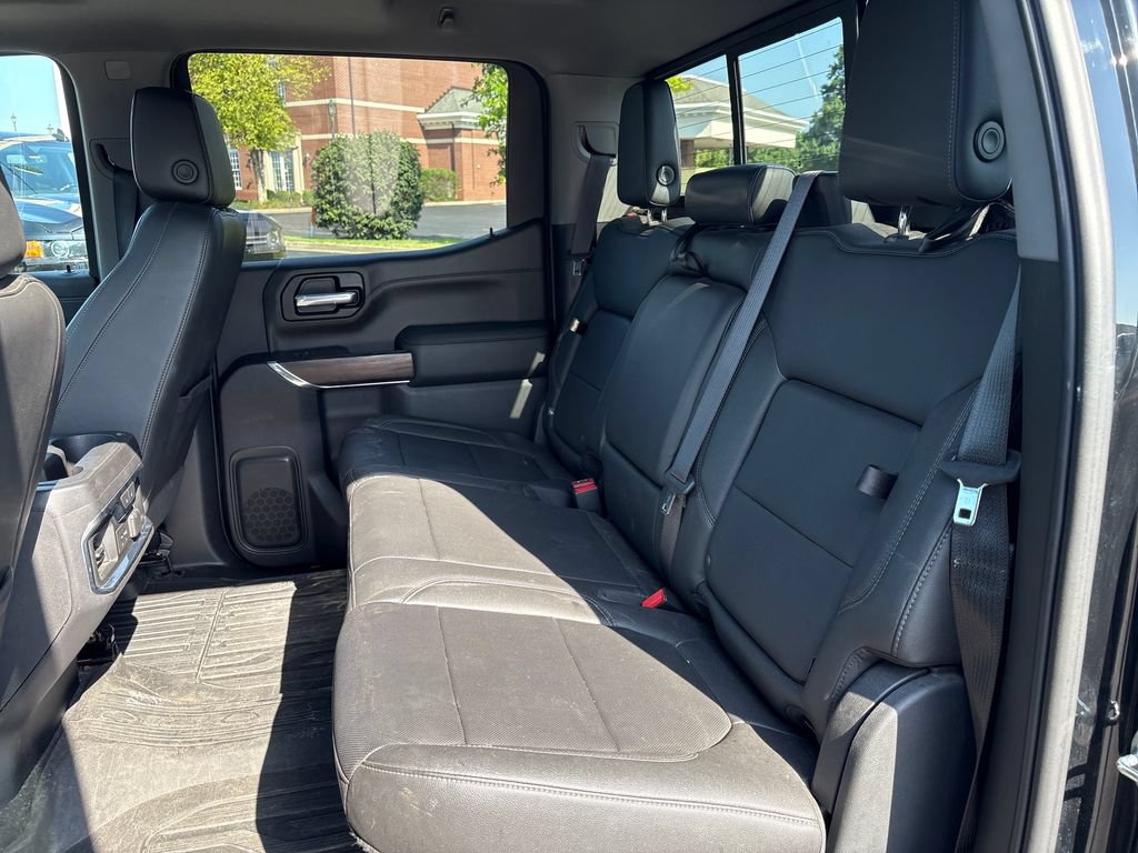 Used 2021 GMC Sierra 1500 SLT w/ SLT Convenience Package AWD/4WD image 16