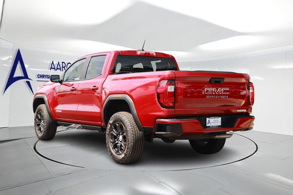 Used 2023 GMC Canyon Elevation image 2