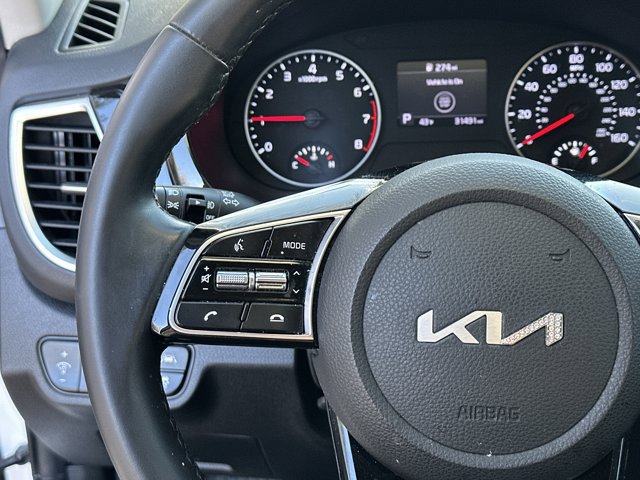 Used 2023 Kia Seltos EX image 29