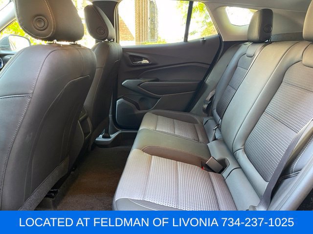 Certified 2024 Chevrolet Trax LT w/ Driver Confidence Package FWD image 23