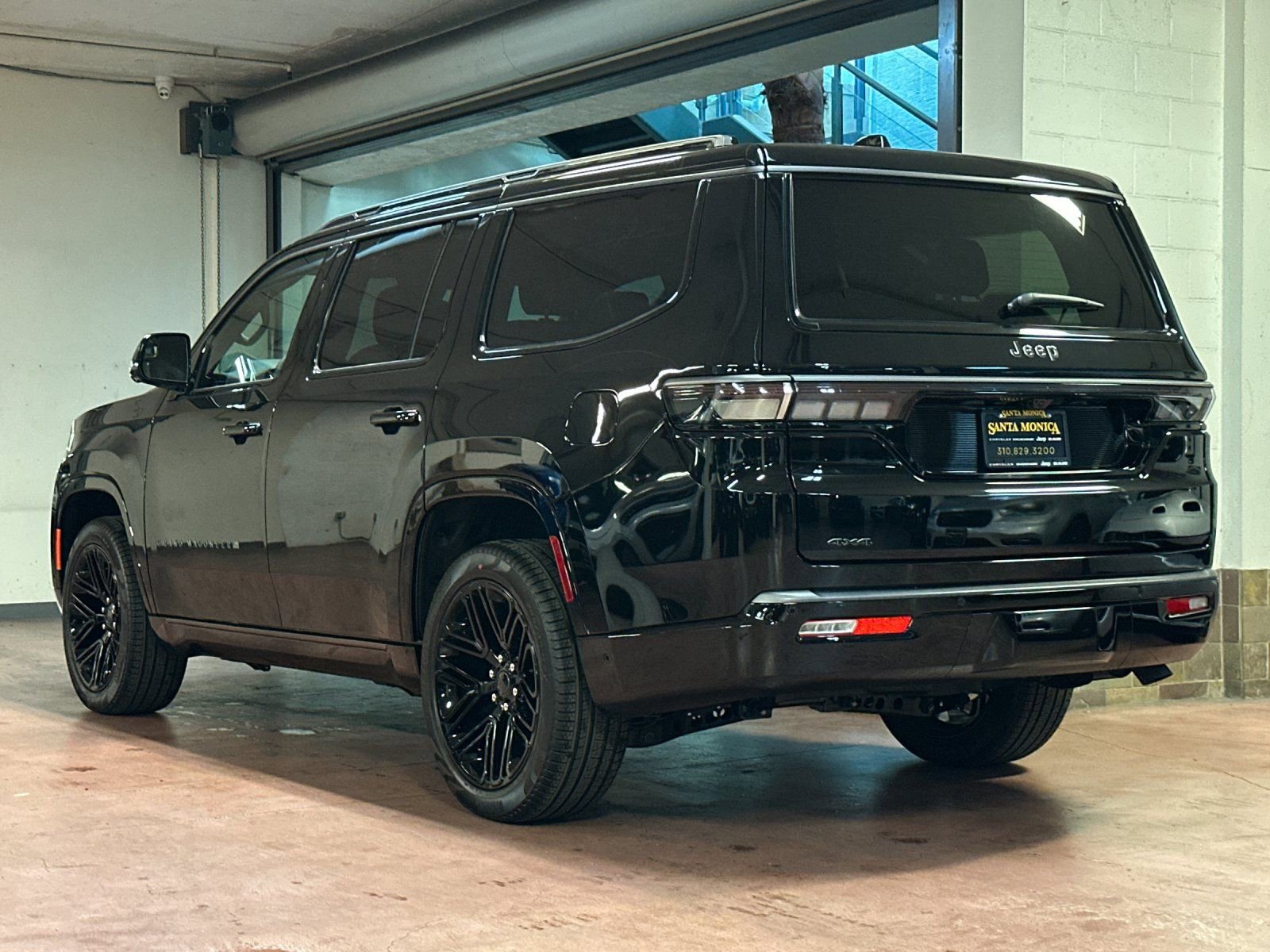 New 2026 Jeep Grand Wagoneer Limited image 3