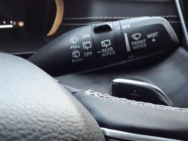Used 2023 Jeep Grand Cherokee Limited AWD/4WD image 29
