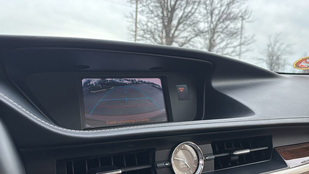 Used 2014 Lexus ES 350 w/ Premium Package image 22