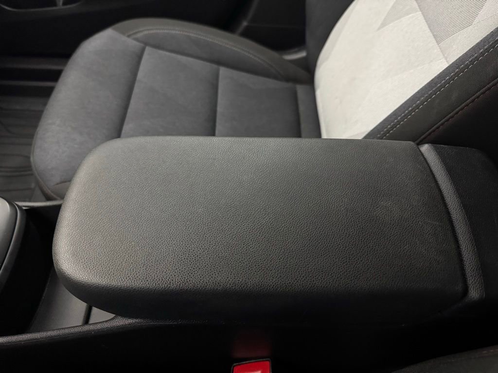 Used 2024 Chevrolet Trax RS image 27