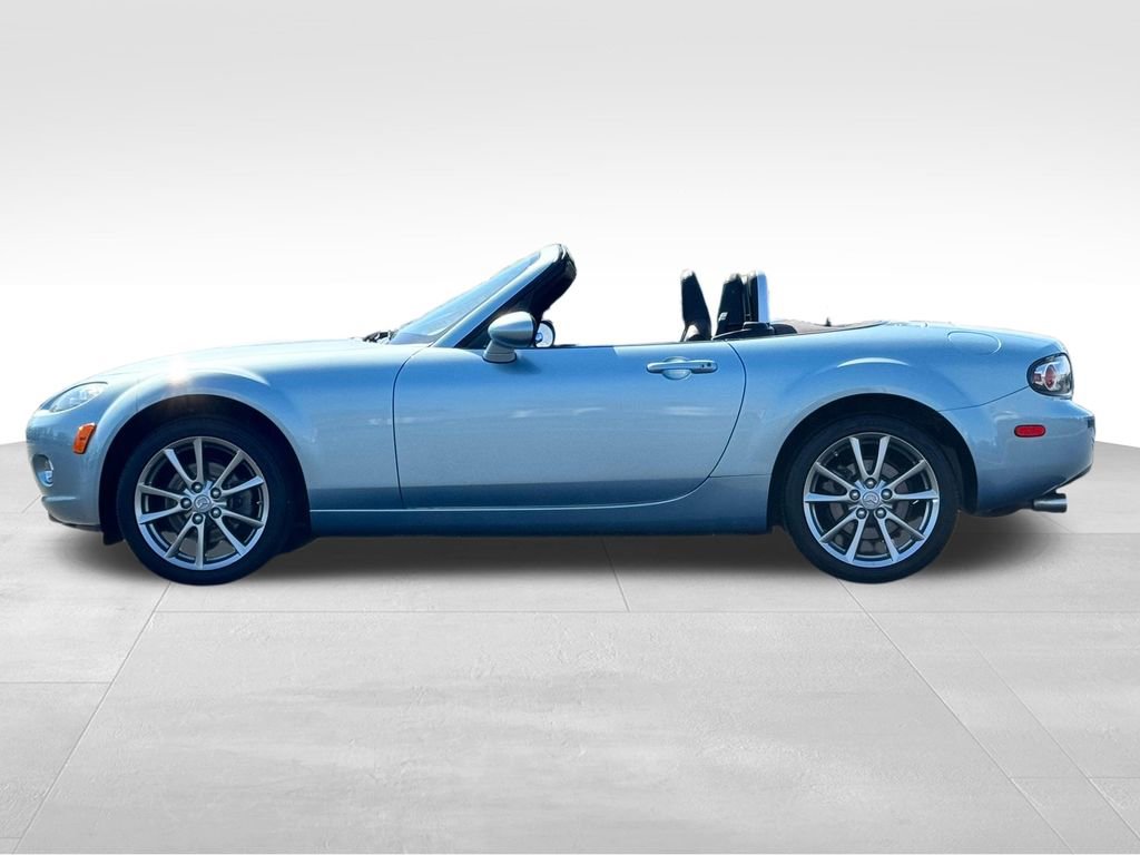 Used 2008 MAZDA MX-5 Miata RWD image 4