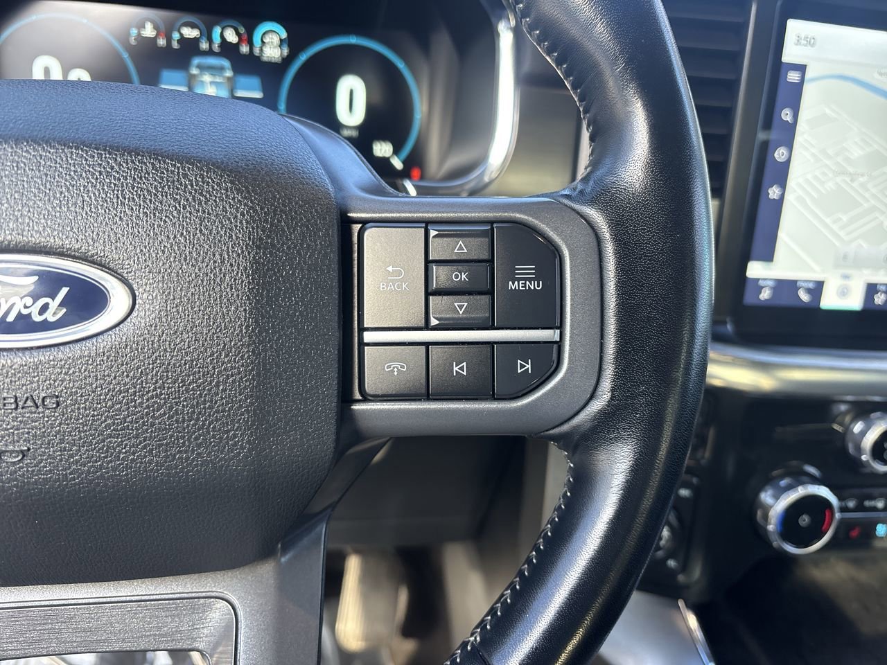 Certified 2023 Ford F150 Lariat w/ Trailer Tow Package image 22