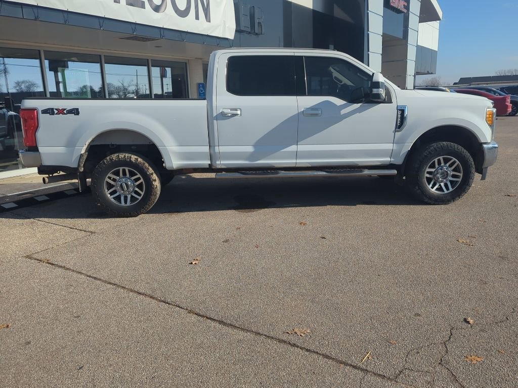 Used 2017 Ford F250 Lariat image 8