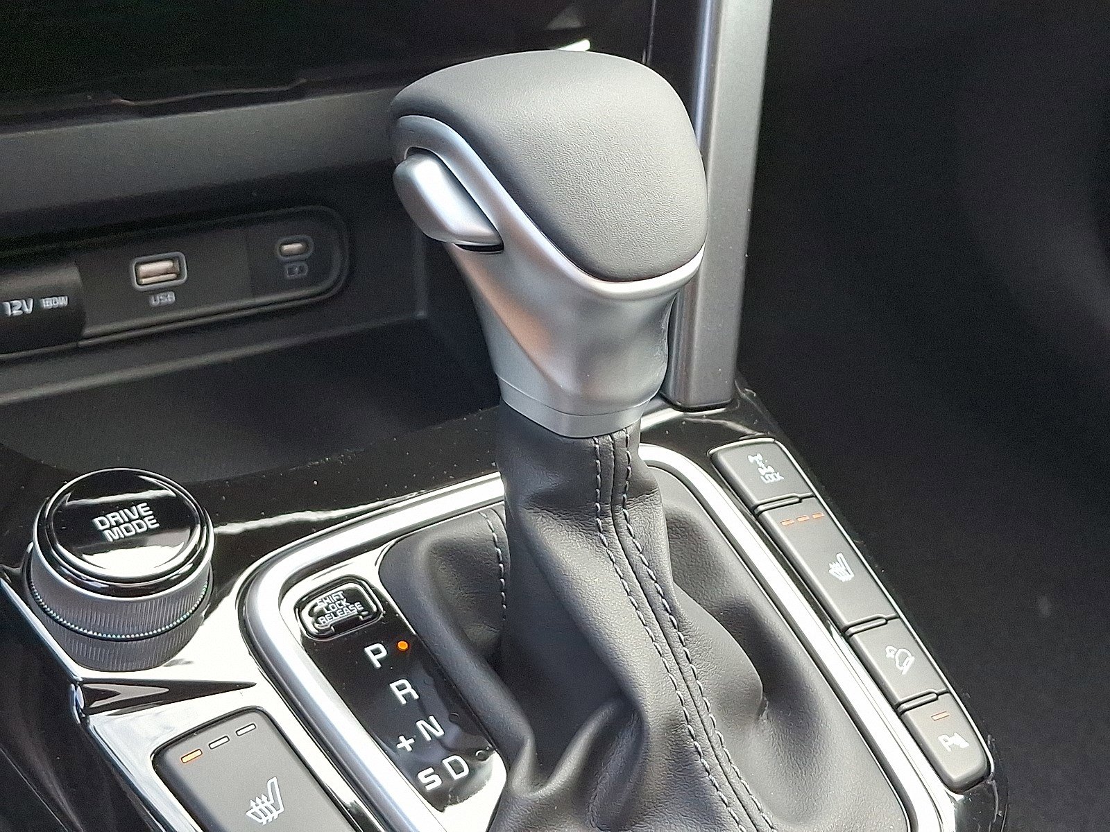 New 2026 Kia Seltos EX w/ EX Sunroof Package image 8