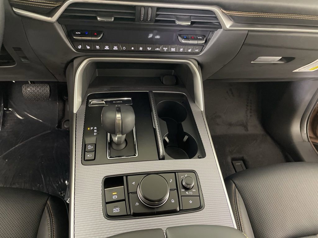 New 2026 MAZDA CX-70 3.3 Turbo w/ Premium Plus Pkg image 17