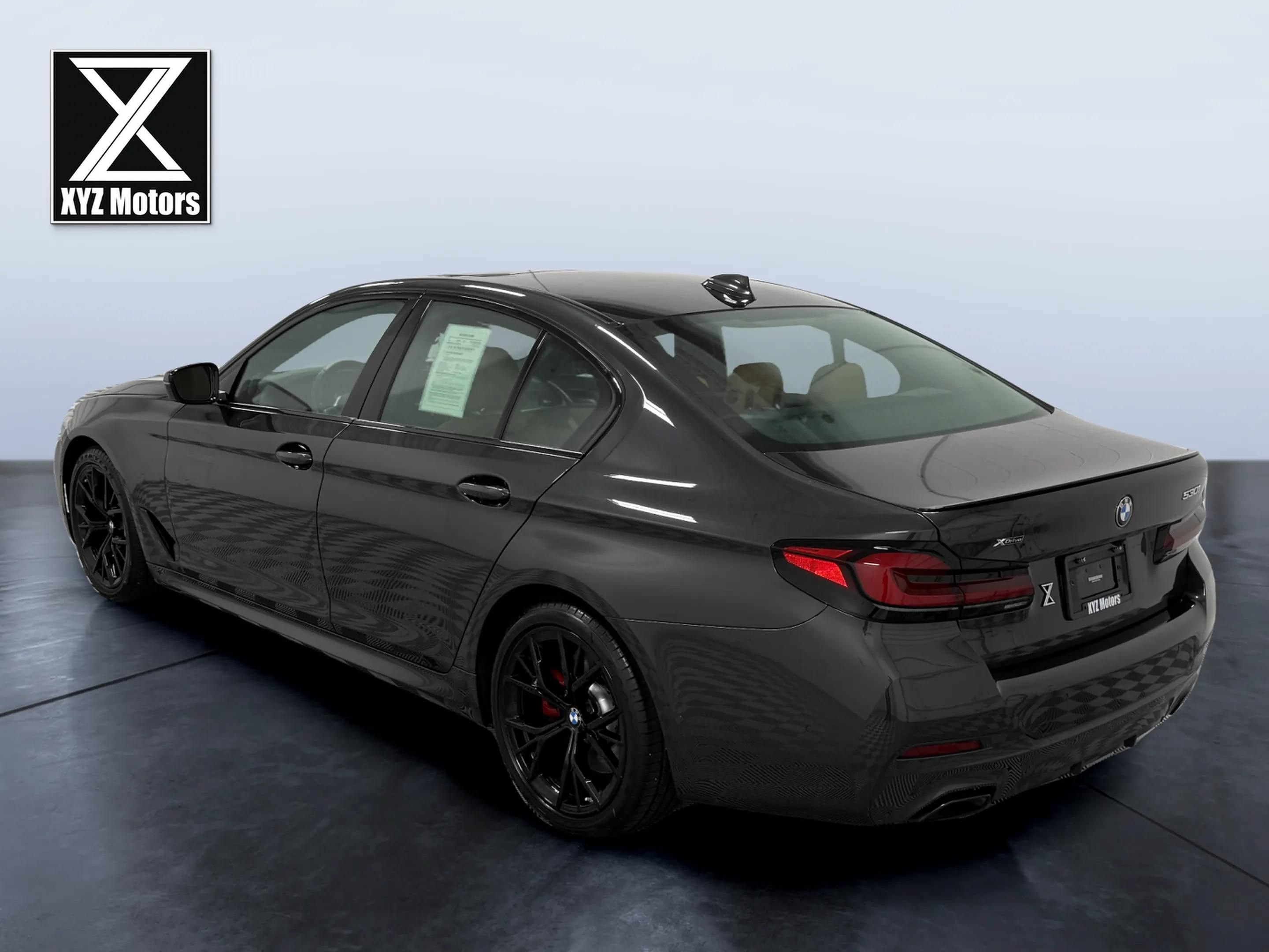 Used 2023 BMW 530i xDrive w/ M Sport Package AWD/4WD image 4