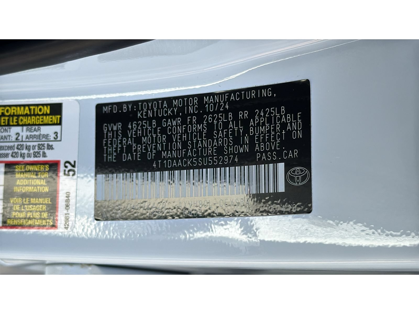 Certified 2025 Toyota Camry SE FWD image 33