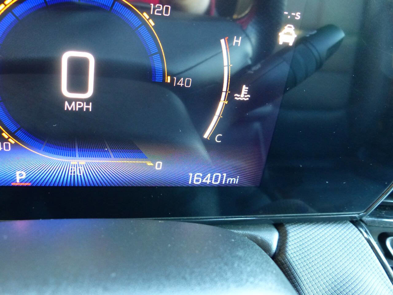 Used 2024 Chevrolet TrailBlazer RS w/ Driver Confidence Package image 27