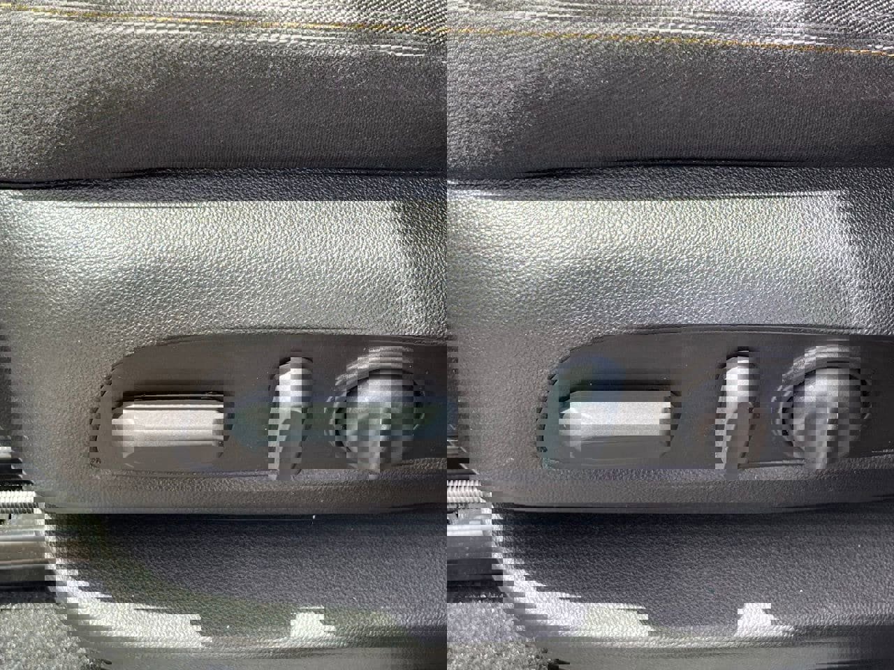 Used 2023 Chevrolet Equinox LT image 7