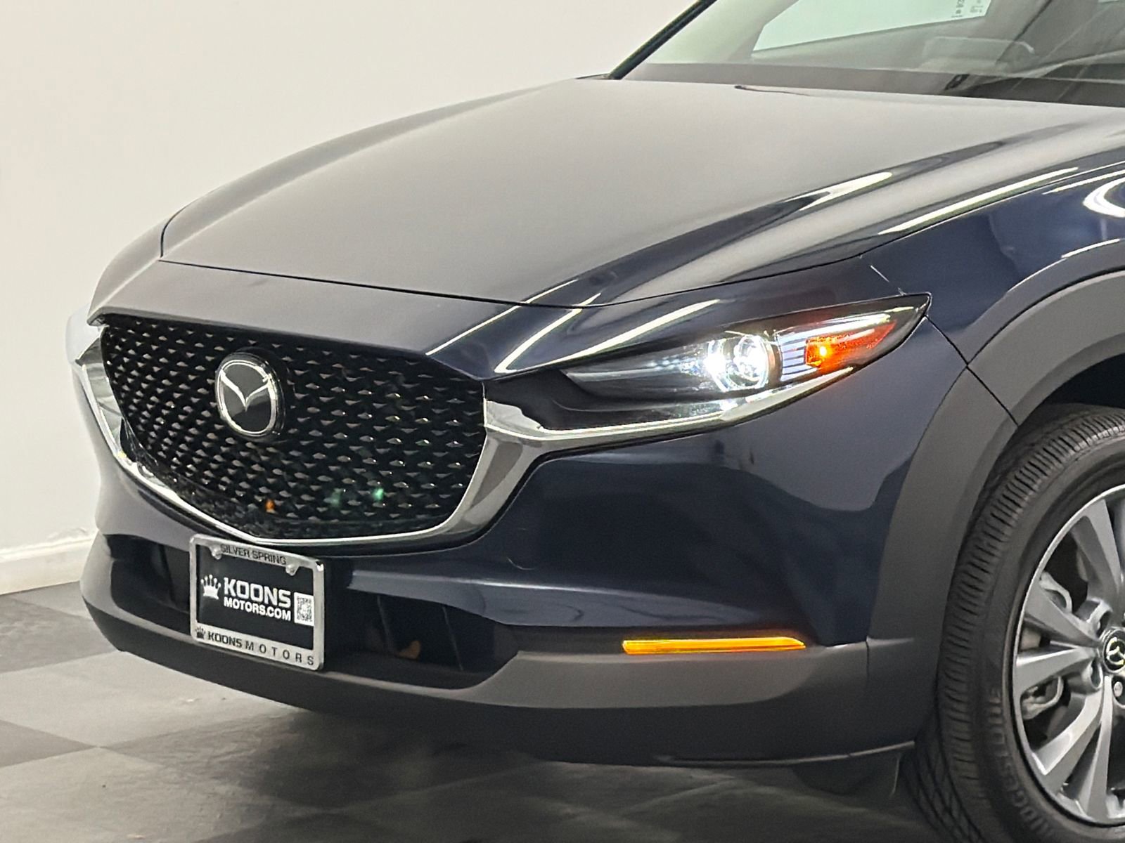 Certified 2025 MAZDA CX-30 AWD 2.5 S w/ Premium Package image 2
