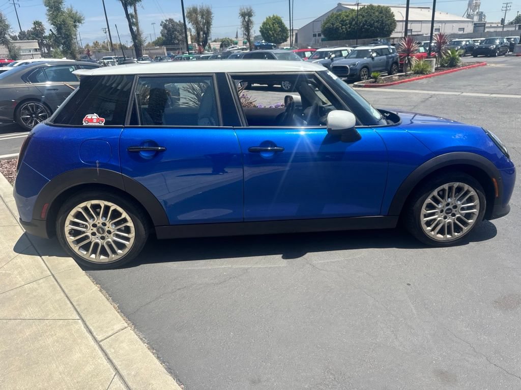 Used 2026 MINI Cooper S FWD image 9