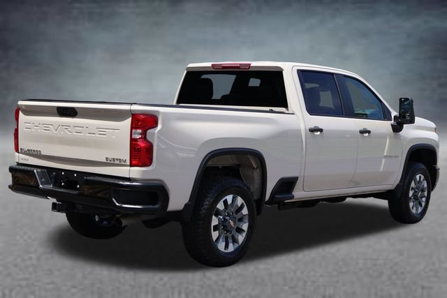 Used 2026 Chevrolet Silverado 2500 Custom w/ Custom Value Package AWD/4WD image 3