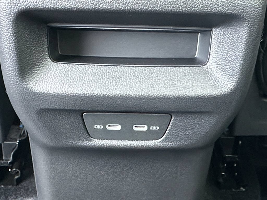 New 2026 Volkswagen Tiguan SE AWD/4WD image 27