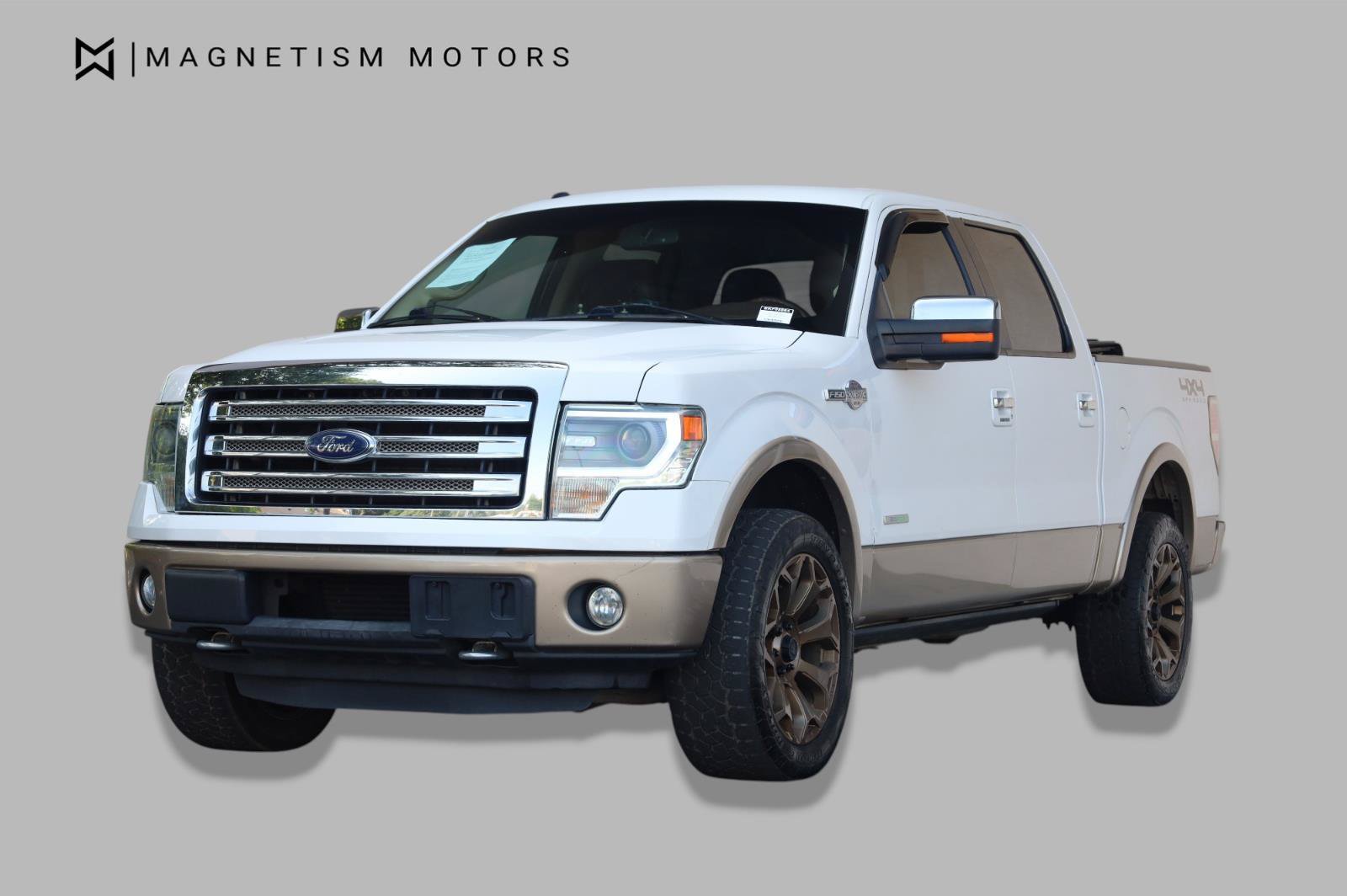 Used 2014 Ford F150 King Ranch w/ King Ranch Luxury Package AWD/4WD image 4