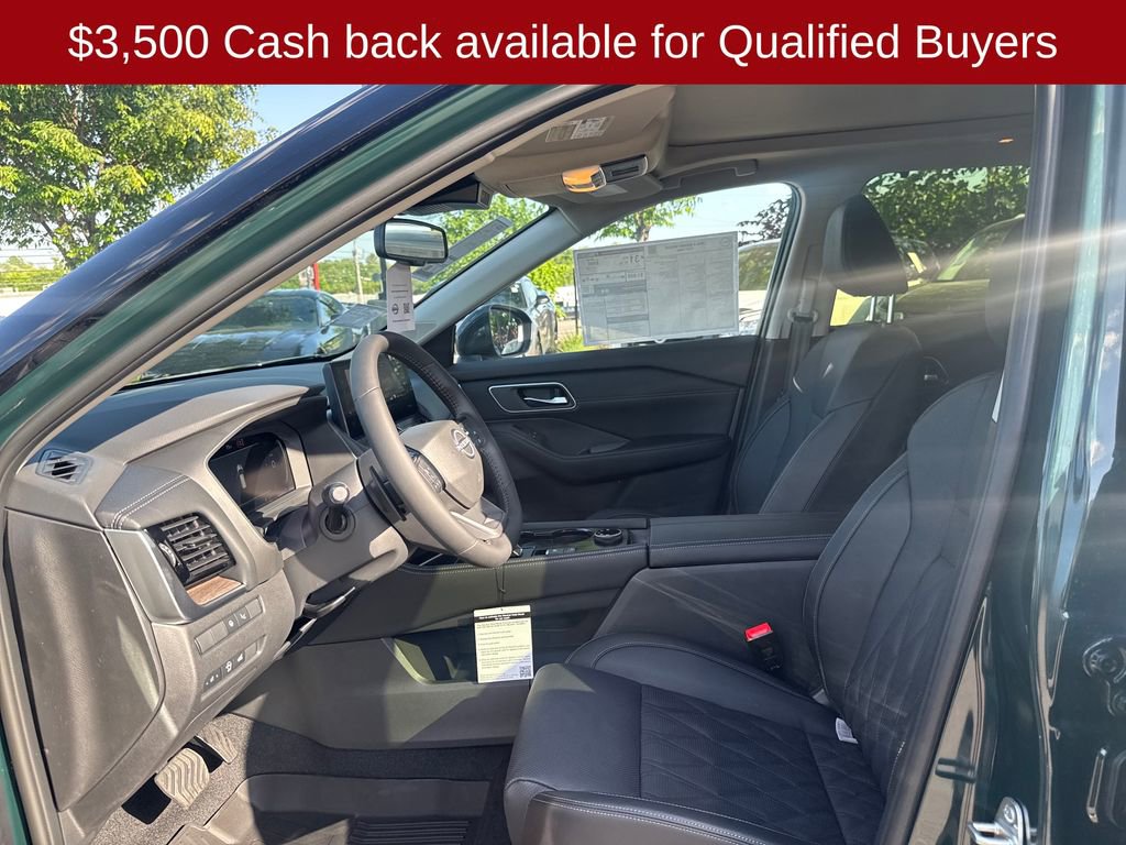 New 2026 Nissan Rogue Platinum image 10