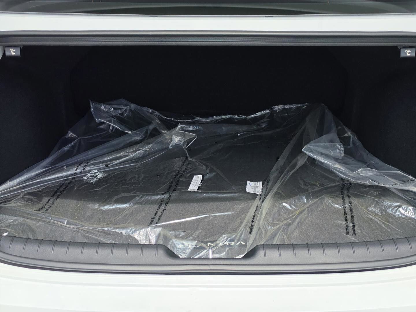 Used 2026 Hyundai Elantra Sport FWD image 13