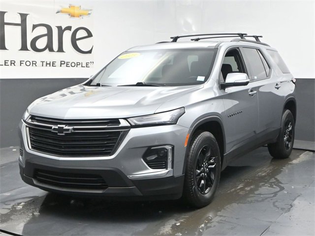 Used 2023 Chevrolet Traverse LT image 34